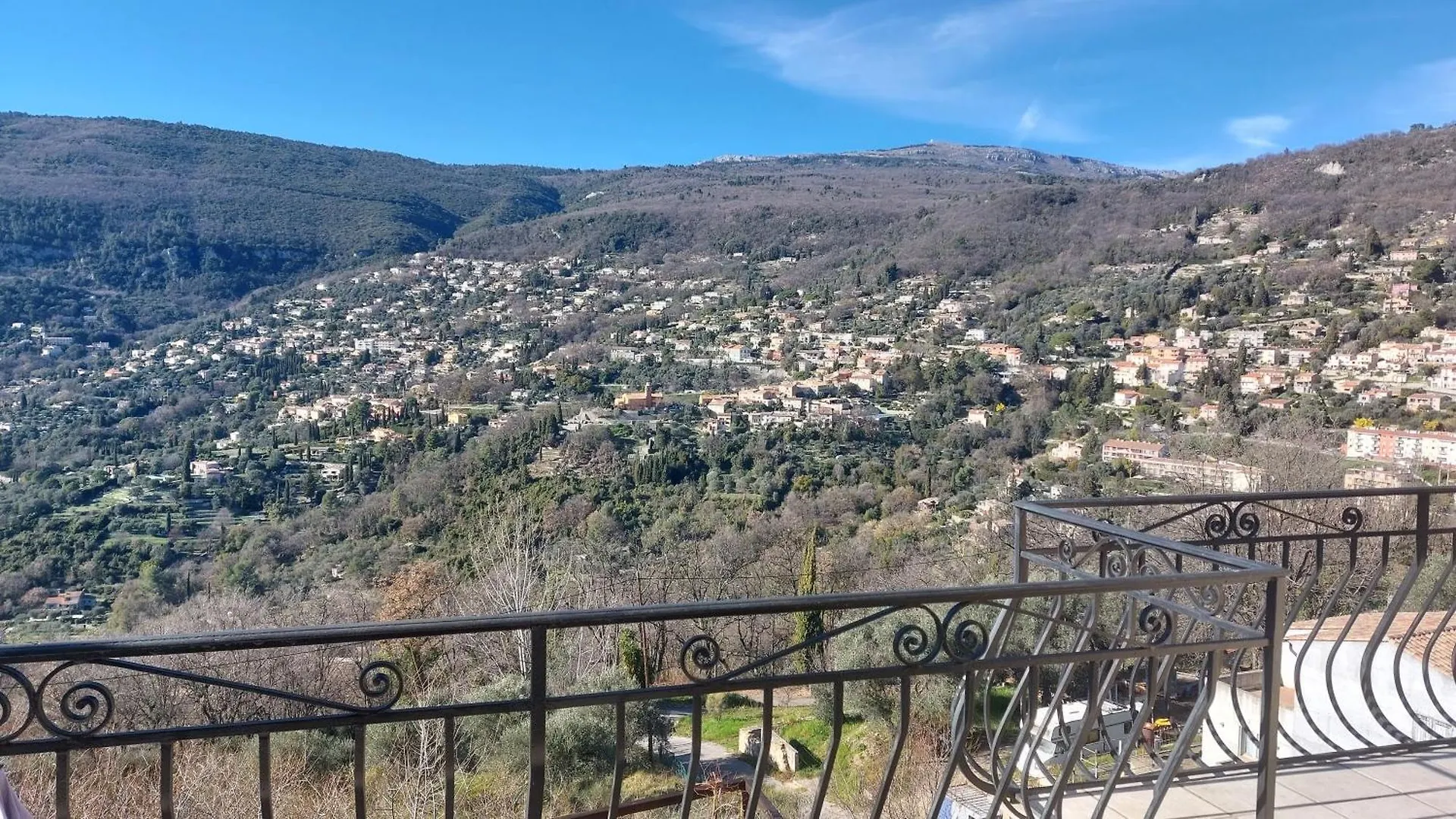 Charmant Haut De Villa Chateauneuf-Grasse France