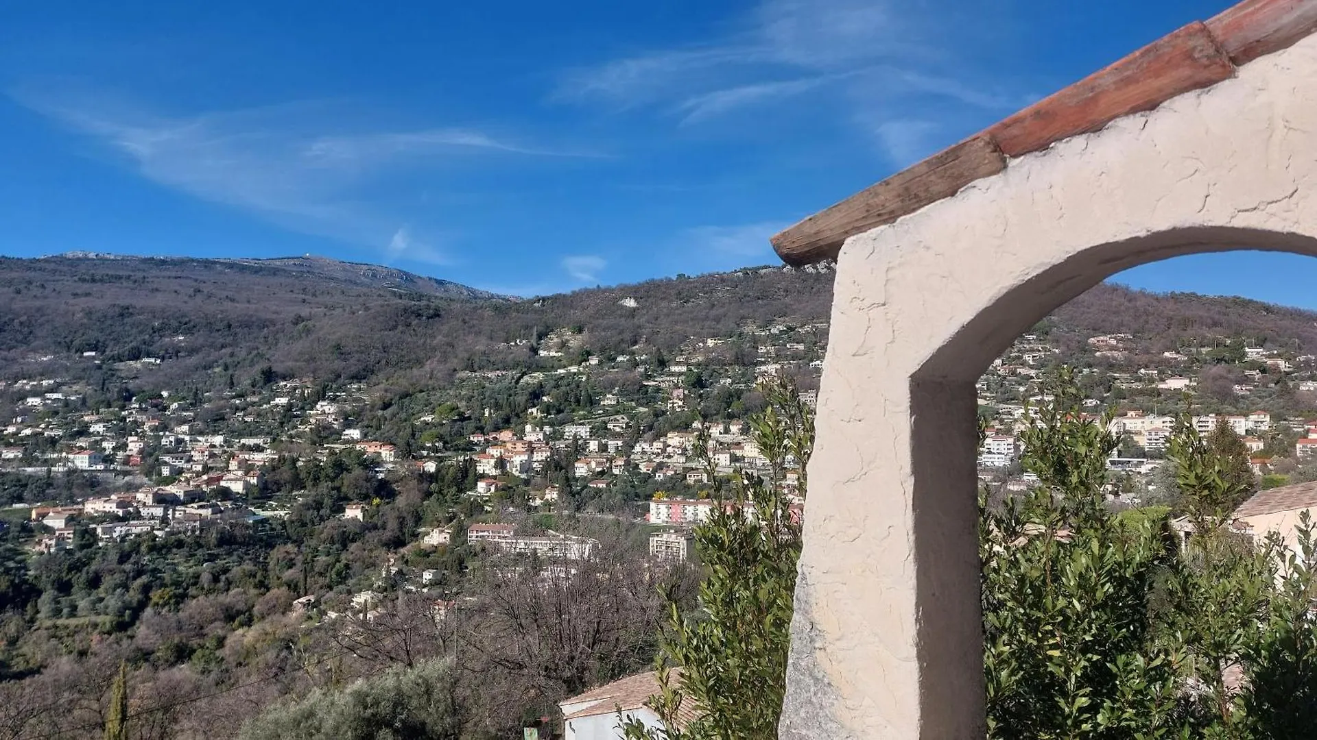 Charmant Haut De Villa Chateauneuf-Grasse 0*,  France