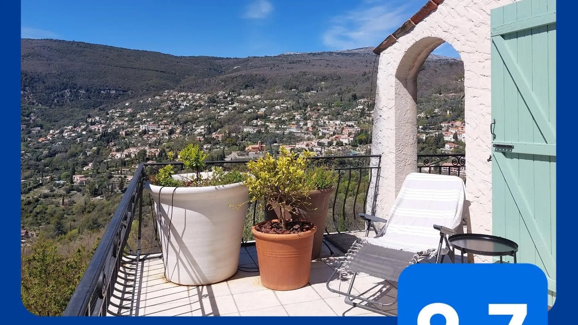 Charmant Haut De Villa Chateauneuf-Grasse 0*,